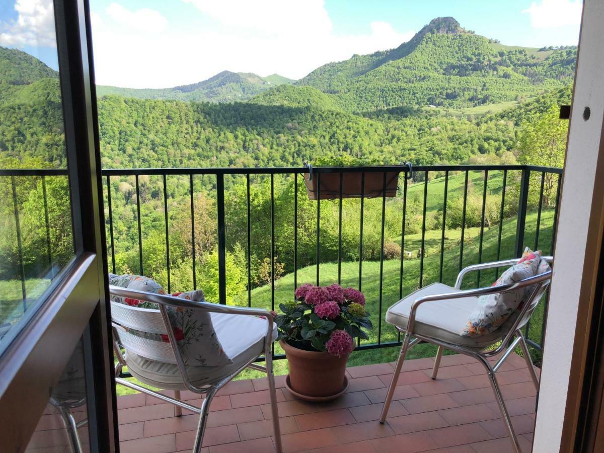 House For Relaxing Holiday Villa Casasco Intelvi Esterno foto